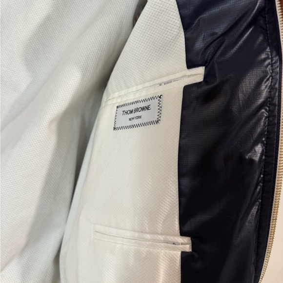 Those browne bomber jacket - Picture 6 of 6